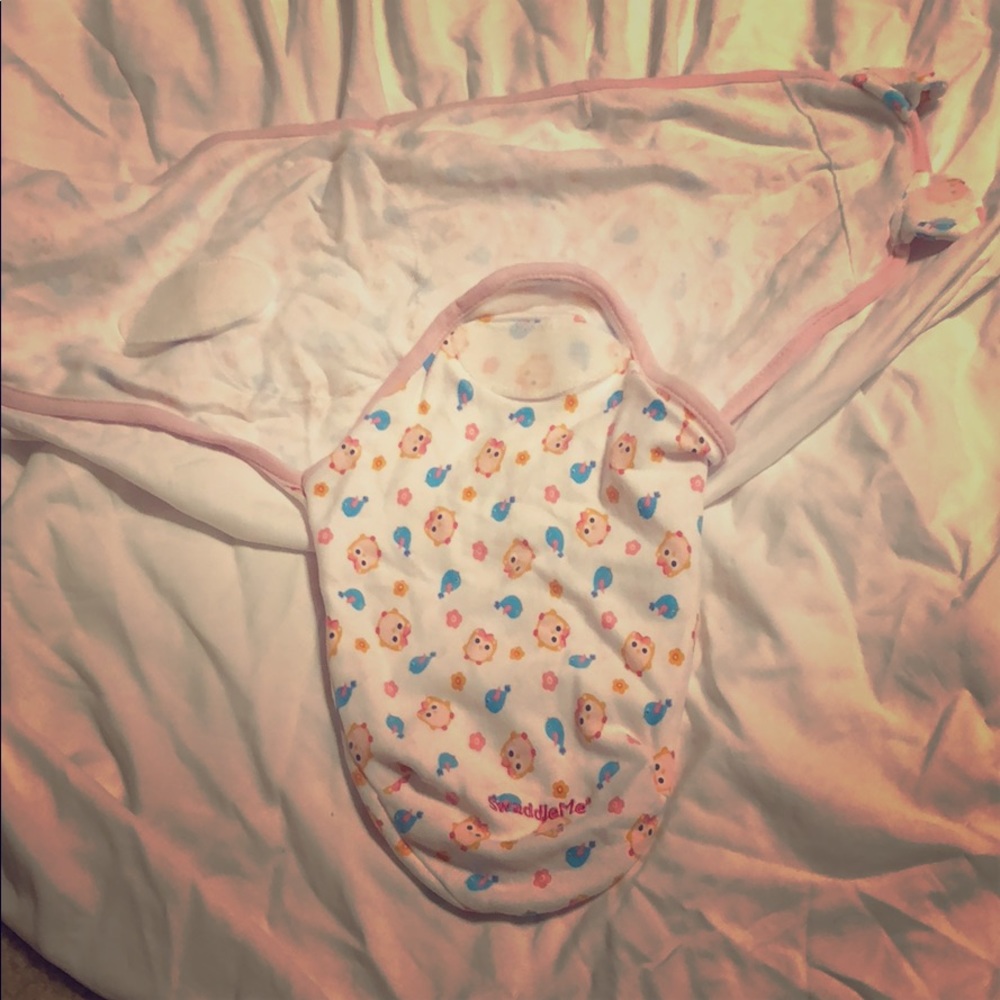 Swaddle wrap or sleep sack